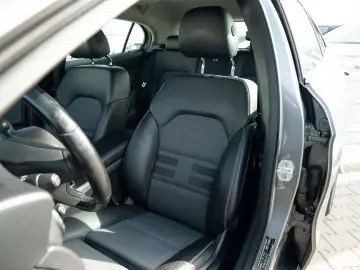 Mercedes-Benz GLA 180d