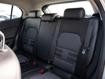 Mercedes-Benz GLA 180d