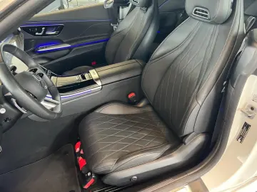 MERCEDES-BENZ CLE 450 4M Cabrio manufaktur Nappa Premium 360