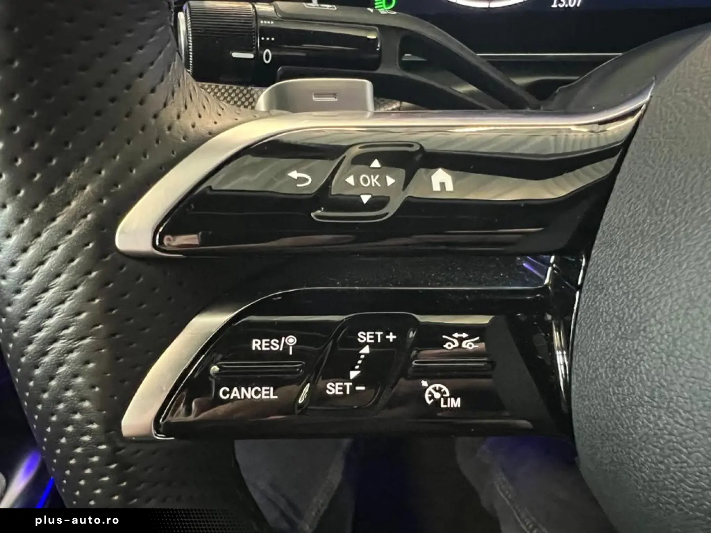 MERCEDES-BENZ CLE 450 4M Cabrio manufaktur Nappa Premium 360