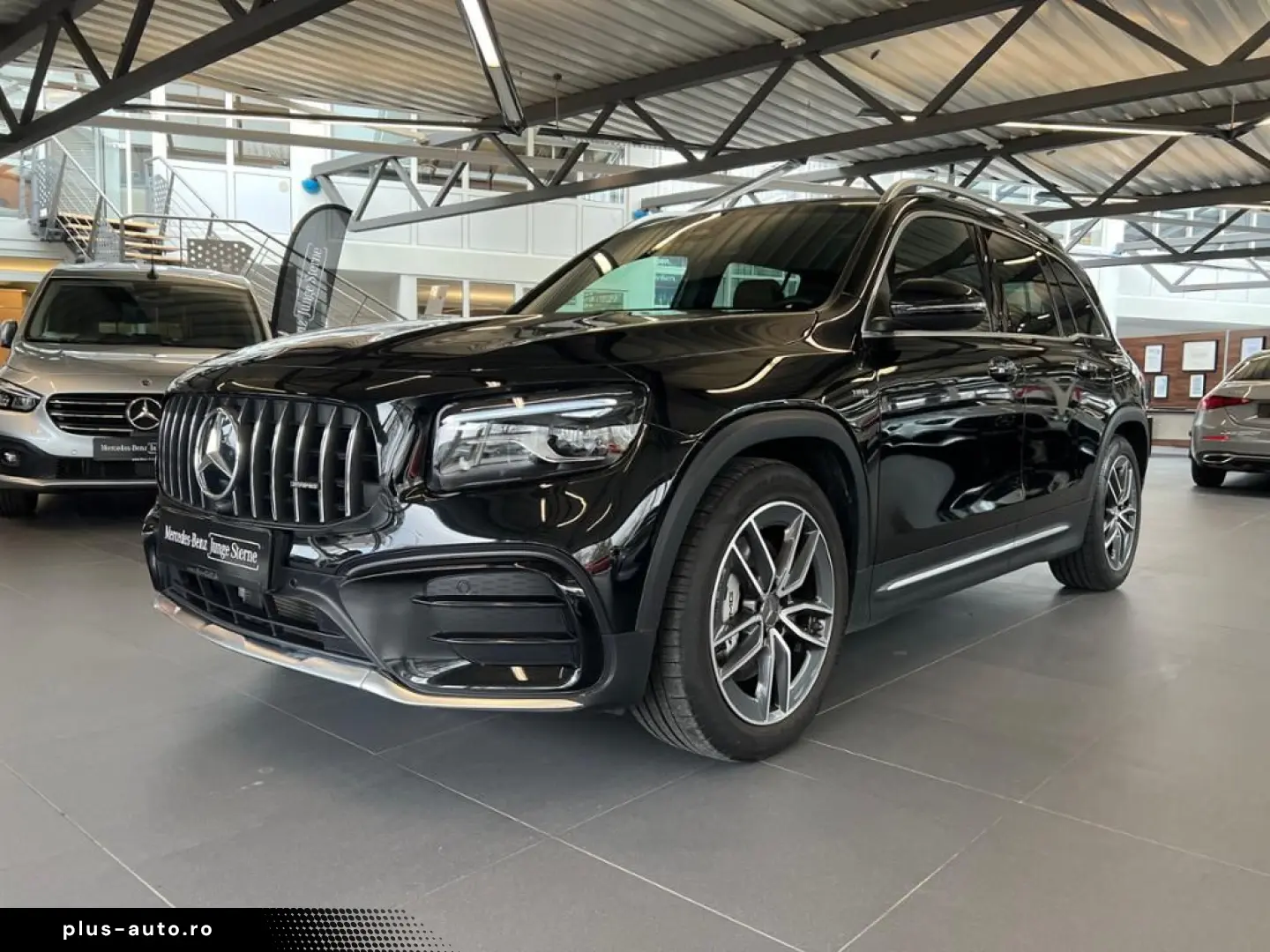 MERCEDES-BENZ GLB 35 AMG Premium RIDE HuD Pano Multib