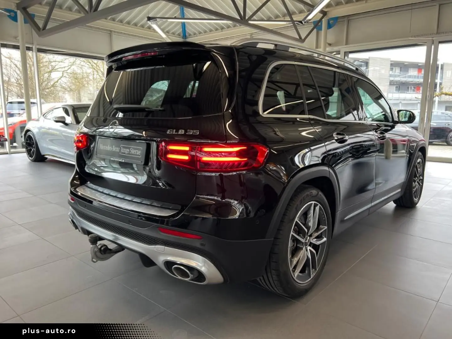 MERCEDES-BENZ GLB 35 AMG Premium RIDE HuD Pano Multib