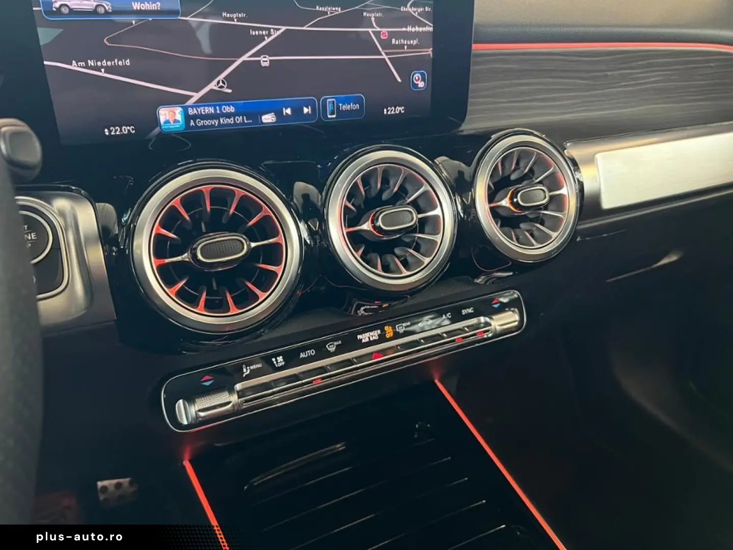 MERCEDES-BENZ GLB 35 AMG Premium RIDE HuD Pano Multib