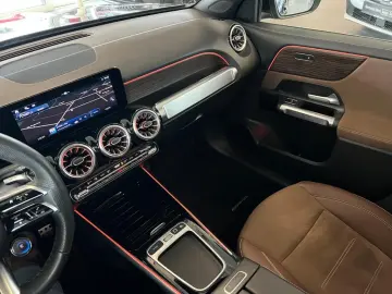 MERCEDES-BENZ GLB 35 AMG Premium RIDE HuD Pano Multib