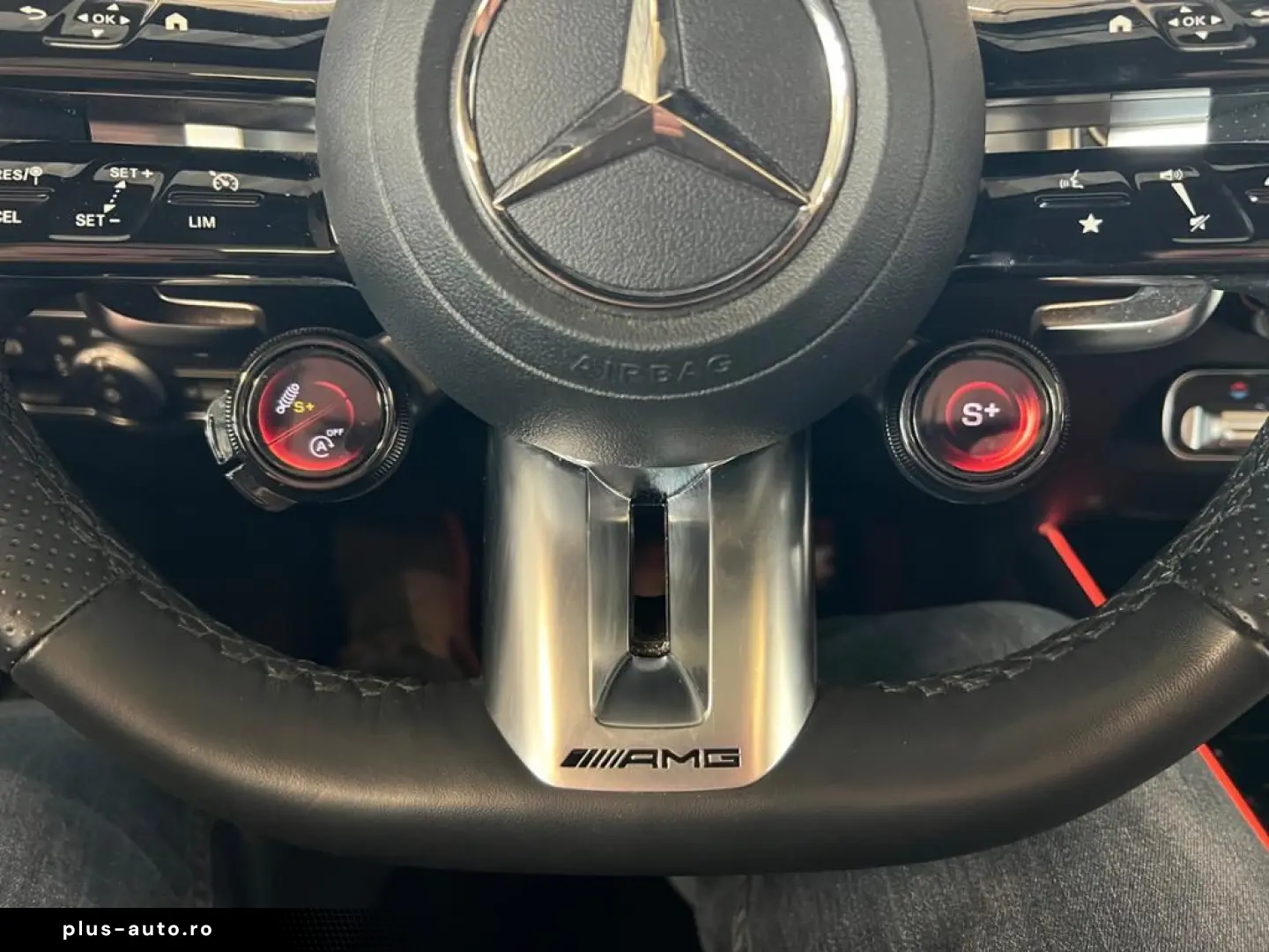 MERCEDES-BENZ GLB 35 AMG Premium RIDE HuD Pano Multib