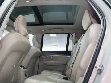 Volvo XC 90  T8 Recharge  LED  7 Locuri  AWD