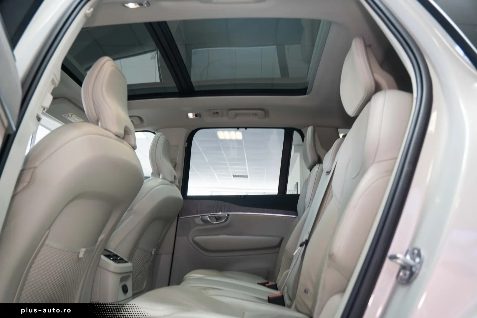 Volvo XC 90  T8 Recharge  LED  7 Locuri  AWD