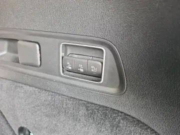 MERCEDES-BENZ GLS 450 d 4Matic AHK HeadUp Komfort-Ak…