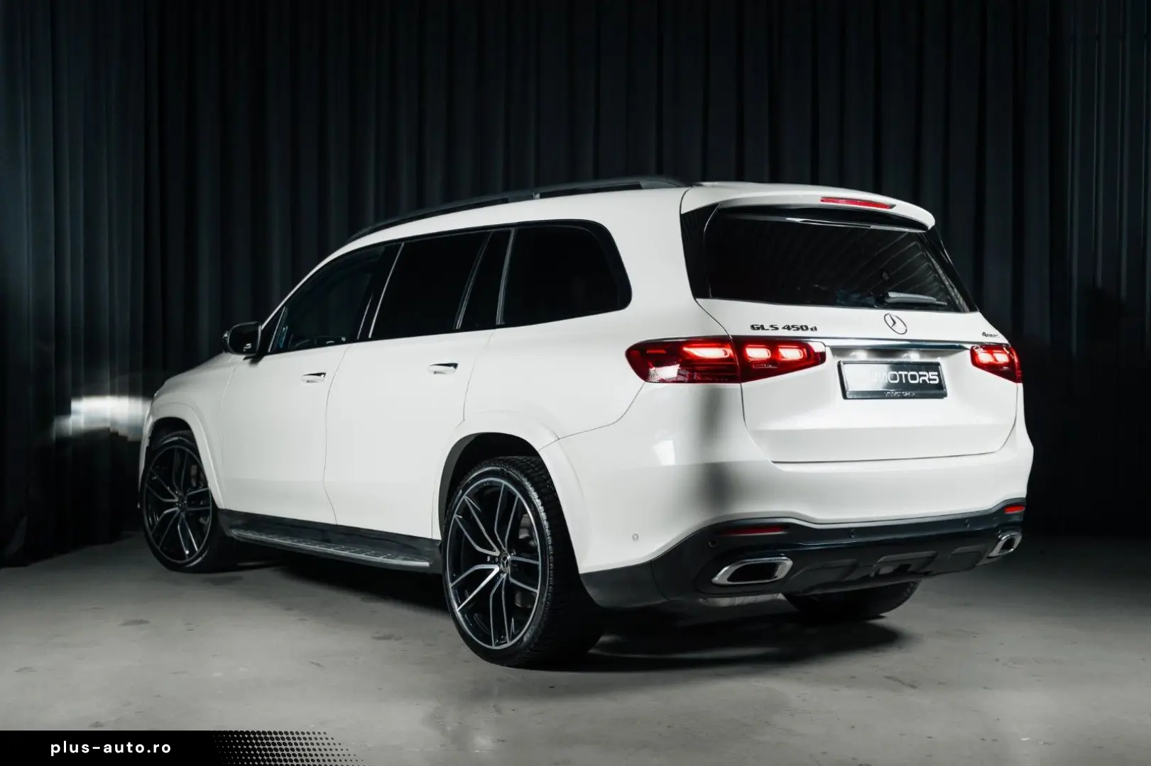 MERCEDES-BENZ GLS 450d 4Matic ACC HUD Pneumo Pano 7 Sitze