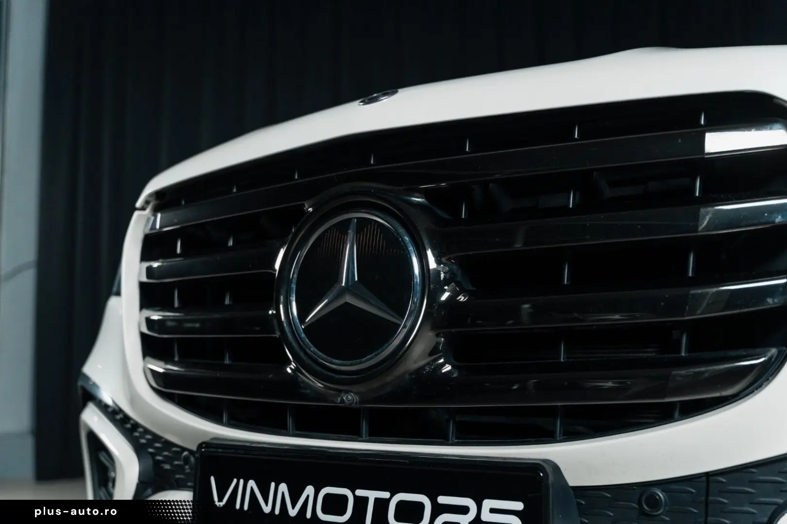 MERCEDES-BENZ GLS 450d 4Matic ACC HUD Pneumo Pano 7 Sitze