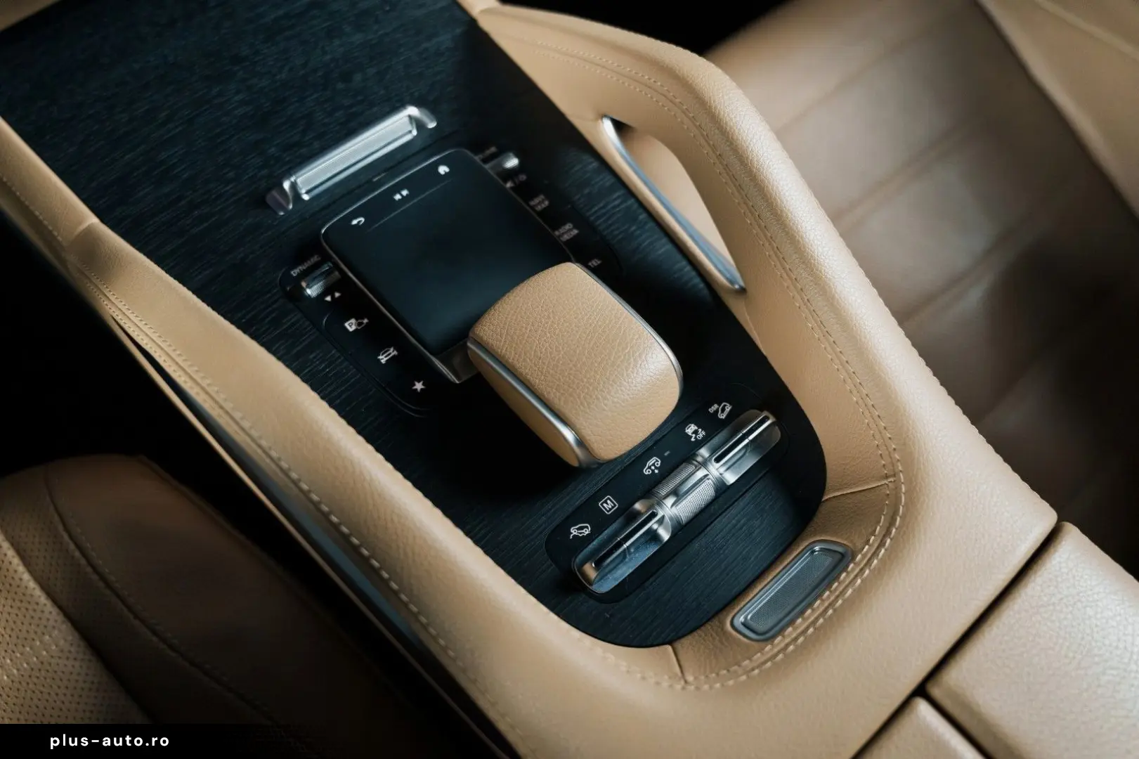 MERCEDES-BENZ GLS 450d 4Matic ACC HUD Pneumo Pano 7 Sitze