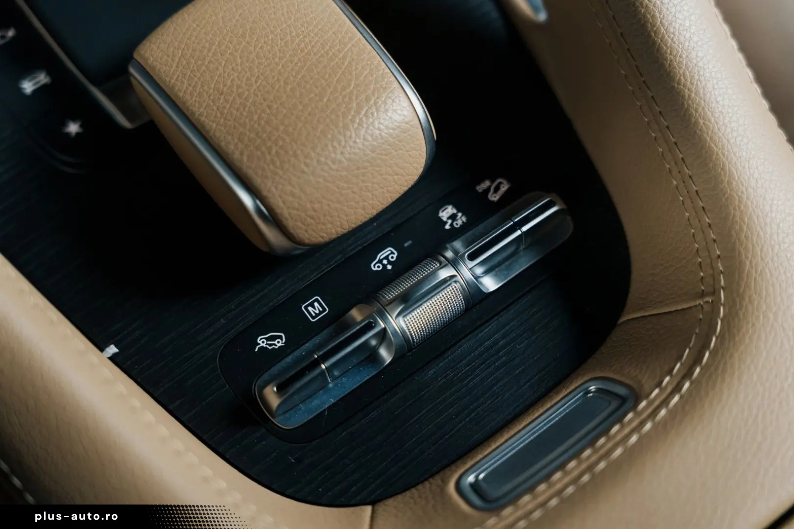 MERCEDES-BENZ GLS 450d 4Matic ACC HUD Pneumo Pano 7 Sitze