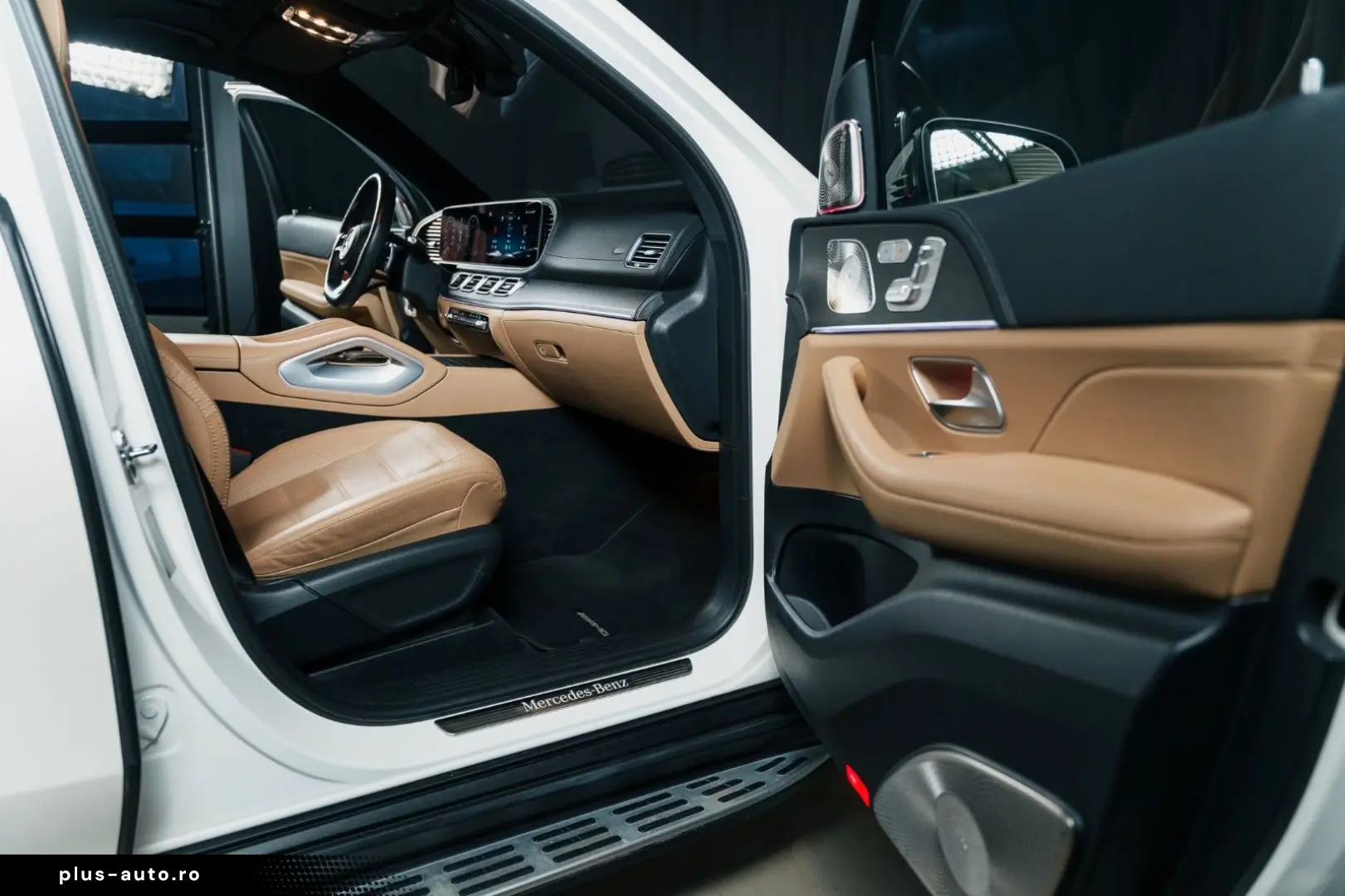 MERCEDES-BENZ GLS 450d 4Matic ACC HUD Pneumo Pano 7 Sitze