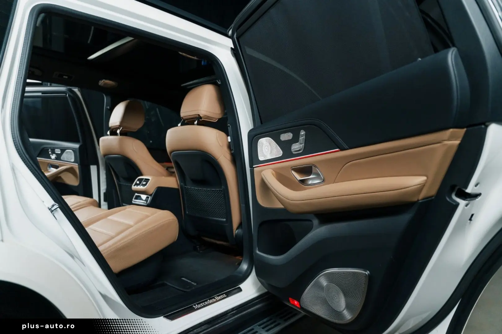 MERCEDES-BENZ GLS 450d 4Matic ACC HUD Pneumo Pano 7 Sitze