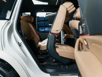 MERCEDES-BENZ GLS 450d 4Matic ACC HUD Pneumo Pano 7 Sitze