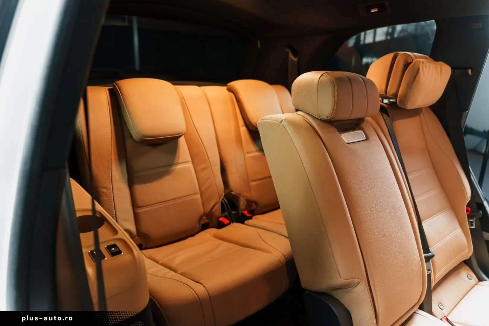 MERCEDES-BENZ GLS 450d 4Matic ACC HUD Pneumo Pano 7 Sitze