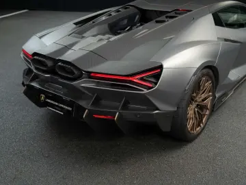 LAMBORGHINI Revuelto - Full Carbon & Livery - top spec