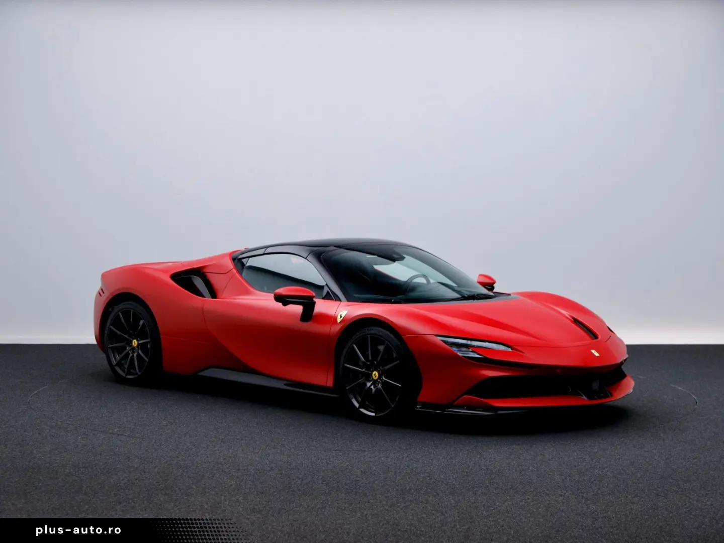FERRARI SF90 Spider