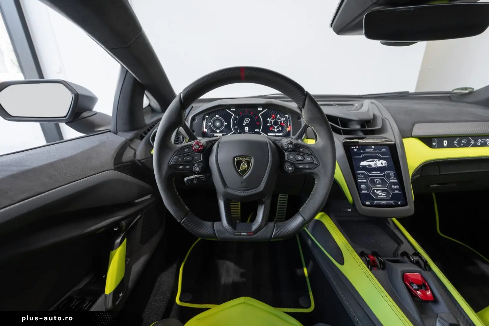 LAMBORGHINI Revuelto 6.5 V12 HPEV