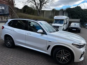 BMW X5 xDr45e M Sport PANO AHK AdapLED ACC H&K 360