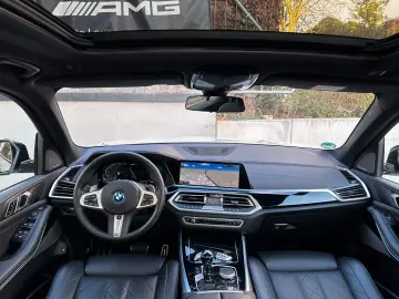 BMW X5 xDr45e M Sport PANO AHK AdapLED ACC H&K 360