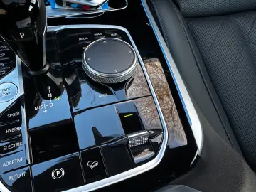 BMW X5 xDr45e M Sport PANO AHK AdapLED ACC H&K 360