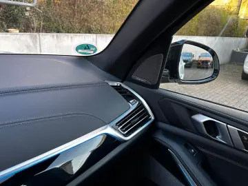 BMW X5 xDr45e M Sport PANO AHK AdapLED ACC H&K 360