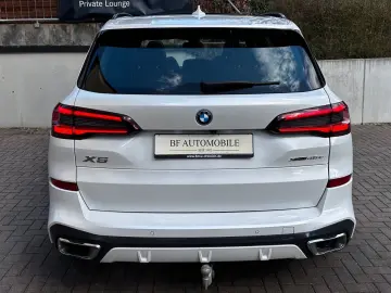 BMW X5 xDr45e M Sport PANO AHK AdapLED ACC H&K 360
