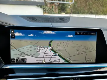 BMW X5 xDr45e M Sport PANO AHK AdapLED ACC H&K 360