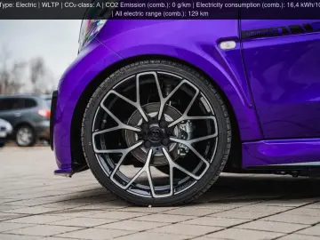 Smart BRABUS Ultimate E 1 OF 50 LAMBORGHINI VIOLA PARS