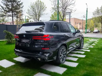 BMW X5 40d xDr M Sport Pro MERINO Air Susp. Glow Soft Cl.