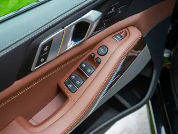 BMW X5 40d xDr M Sport Pro MERINO Air Susp. Glow Soft Cl.