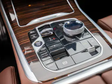 BMW X5 40d xDr M Sport Pro MERINO Air Susp. Glow Soft Cl.