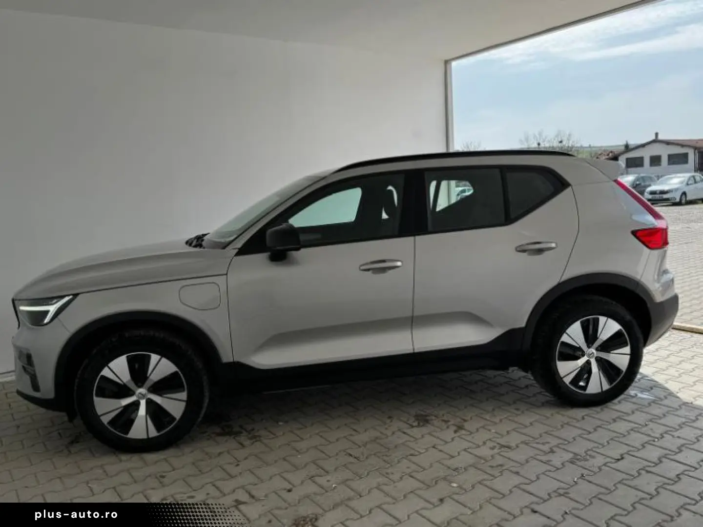 VOLVO XC40 1.5 T5 PHEV Plus Dark Recharge DCT
