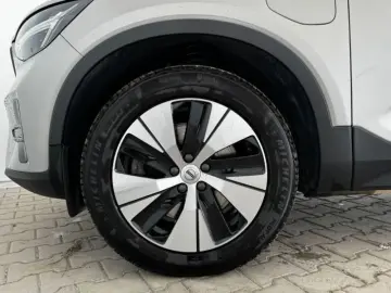 VOLVO XC40 1.5 T5 PHEV Plus Dark Recharge DCT