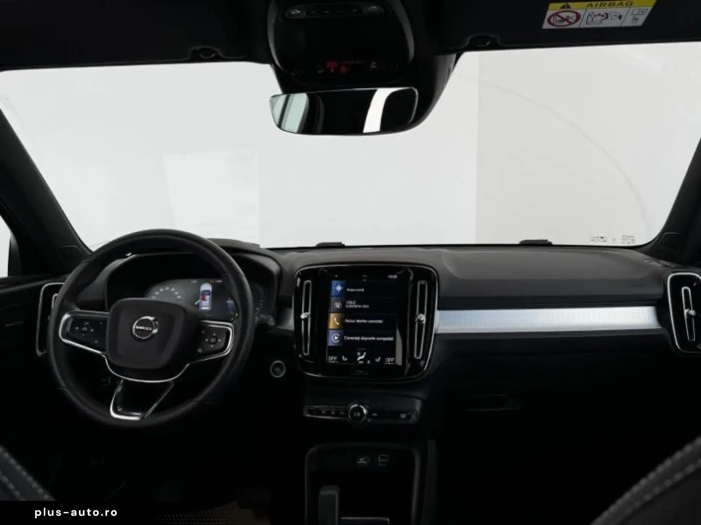VOLVO XC40 1.5 T5 PHEV Plus Dark Recharge DCT