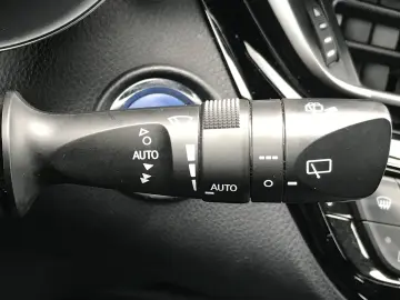 Toyota C-HR Business-Edition