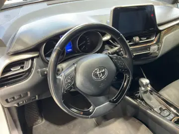 Toyota C-HR 1.8 Hybrid Design