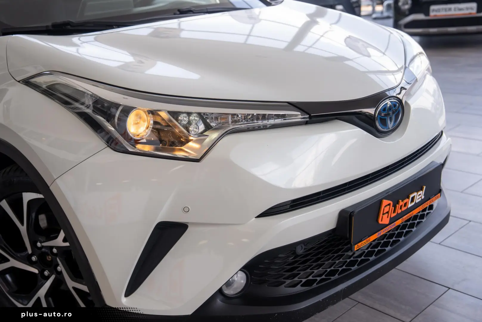 TOYOTA C-HR 2019 — imagine 5