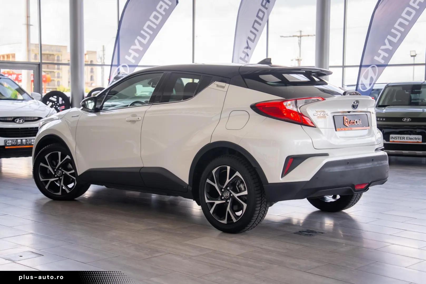 TOYOTA C-HR 2019 — imagine 9