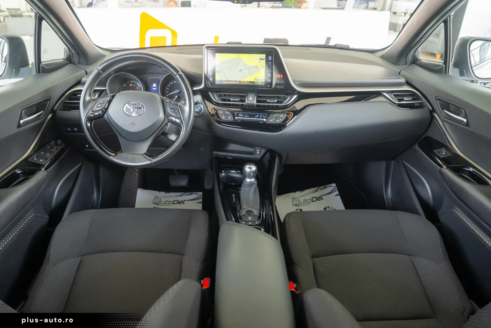 TOYOTA C-HR 2019 — imagine 18