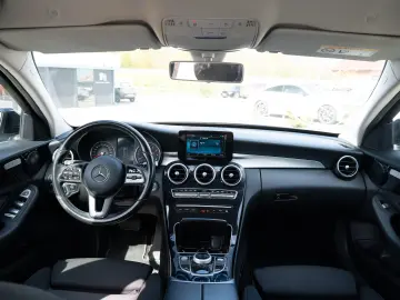 Mercedes-Benz C KLASSE 180