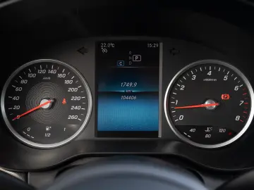 Mercedes-Benz C KLASSE 180