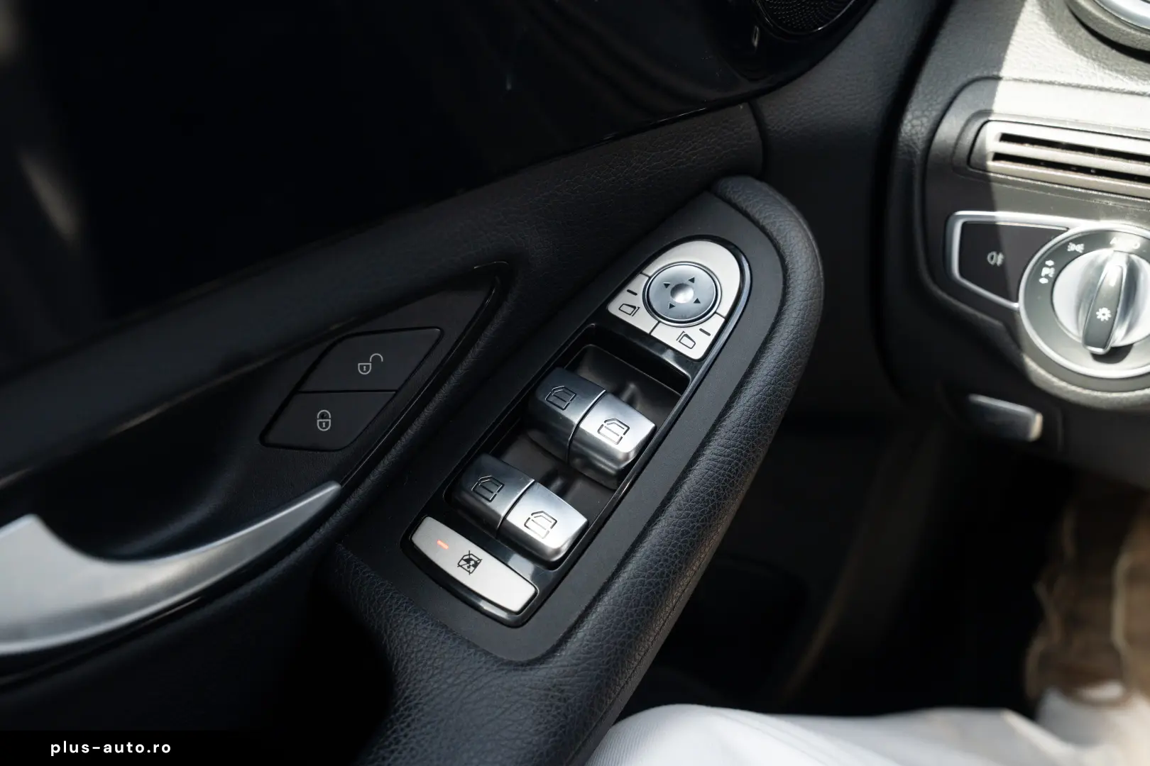 Mercedes-Benz C KLASSE 180