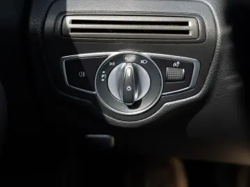 Mercedes-Benz C KLASSE 180