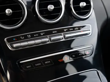 Mercedes-Benz C KLASSE 180