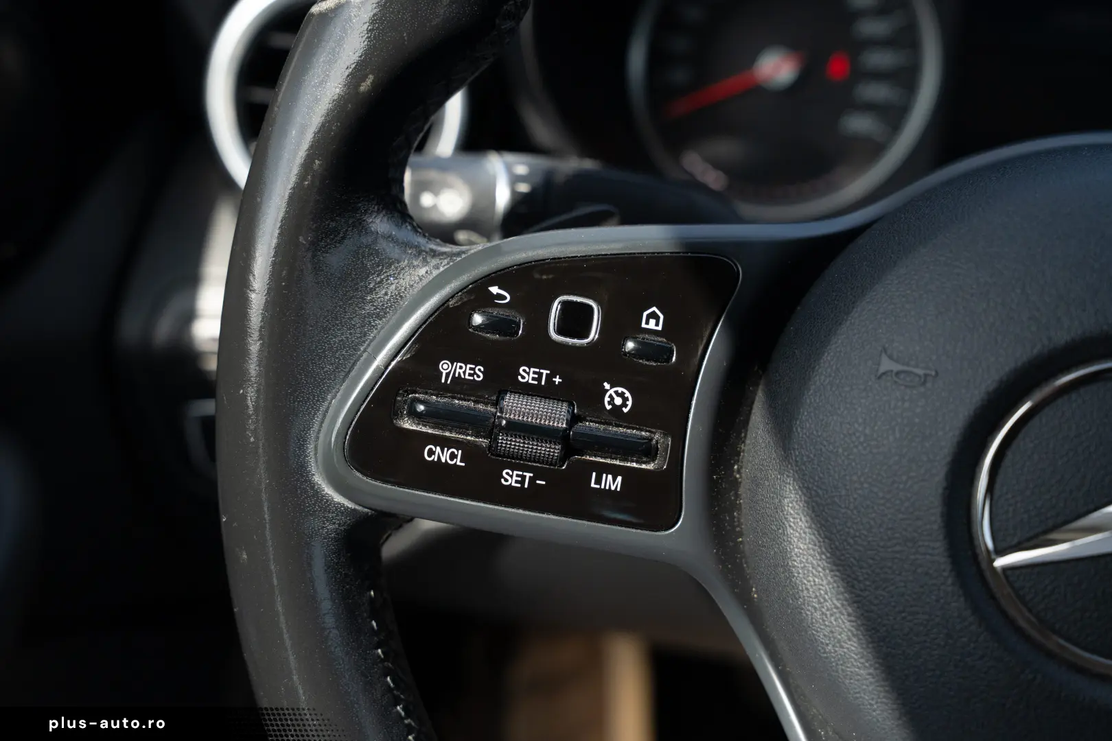 Mercedes-Benz C KLASSE 180