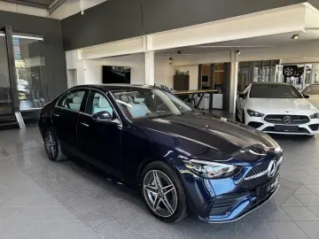 MERCEDES-BENZ C 300 e AMG Line LED Distr  Pano HUD R.Cam
