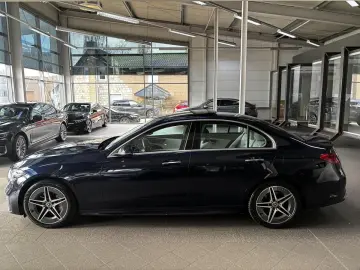 MERCEDES-BENZ C 300 e AMG Line LED Distr  Pano HUD R.Cam