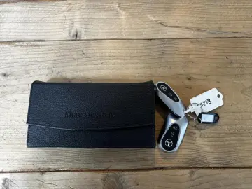 MERCEDES-BENZ C 300 e AMG Line LED Distr  Pano HUD R.Cam